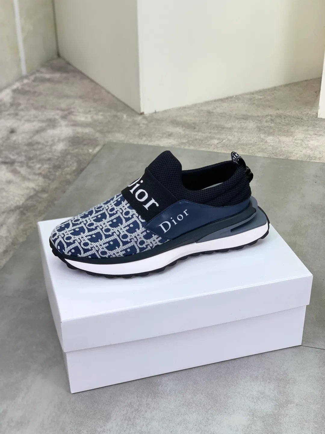 Men's Men's Shoes💰P440💰[New Style]🆘[Dior] 2025 Dior Original Lace-up Low-top Men's Shoes Classic casual shoes 🔥This model is the official classic model, with high quality and made by famous original designers. It is made of high-quality cowhide with original materials➕Comfortable and breathable mesh lining➕Pigskin insole. The perfect last shape and generous and fashionable design have attracted many consumers. Suitable for drivers to drive🚗. What you want is the highest quality in the market. Color: 3️⃣Color code number: 38--44 (45 customized)